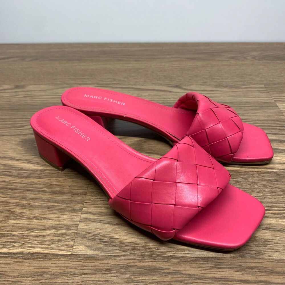 Marc Fisher Sandals Size 8M Hot Pink Casper Block Heel Barbiecore Travel Slip-On